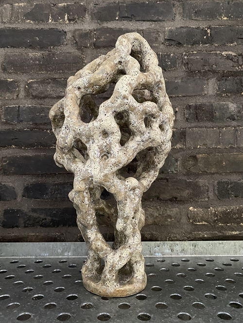 Keramik skulptur af Pernille Calundan